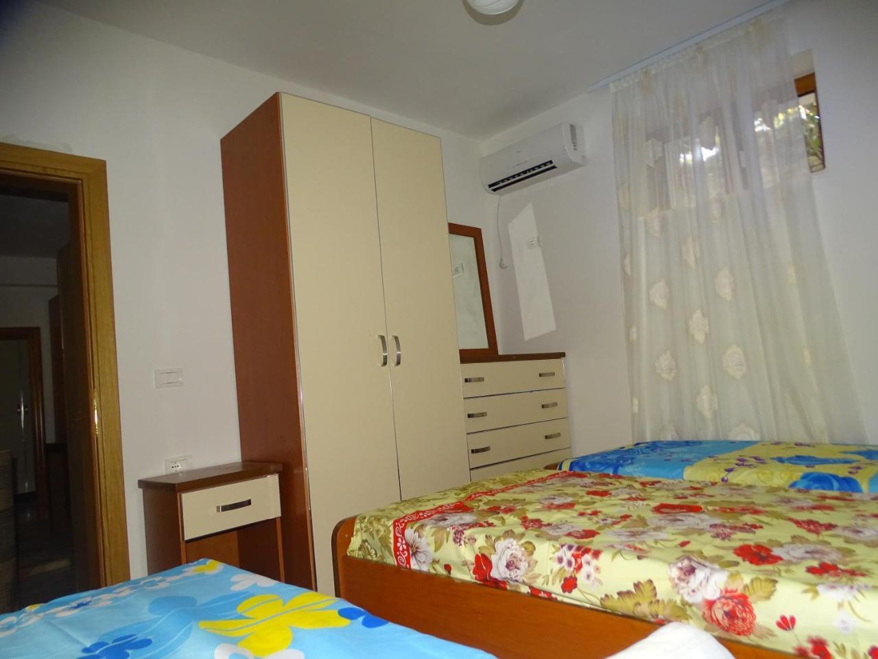 Guesthouse Hlias Gloria Berat Zewnętrze zdjęcie